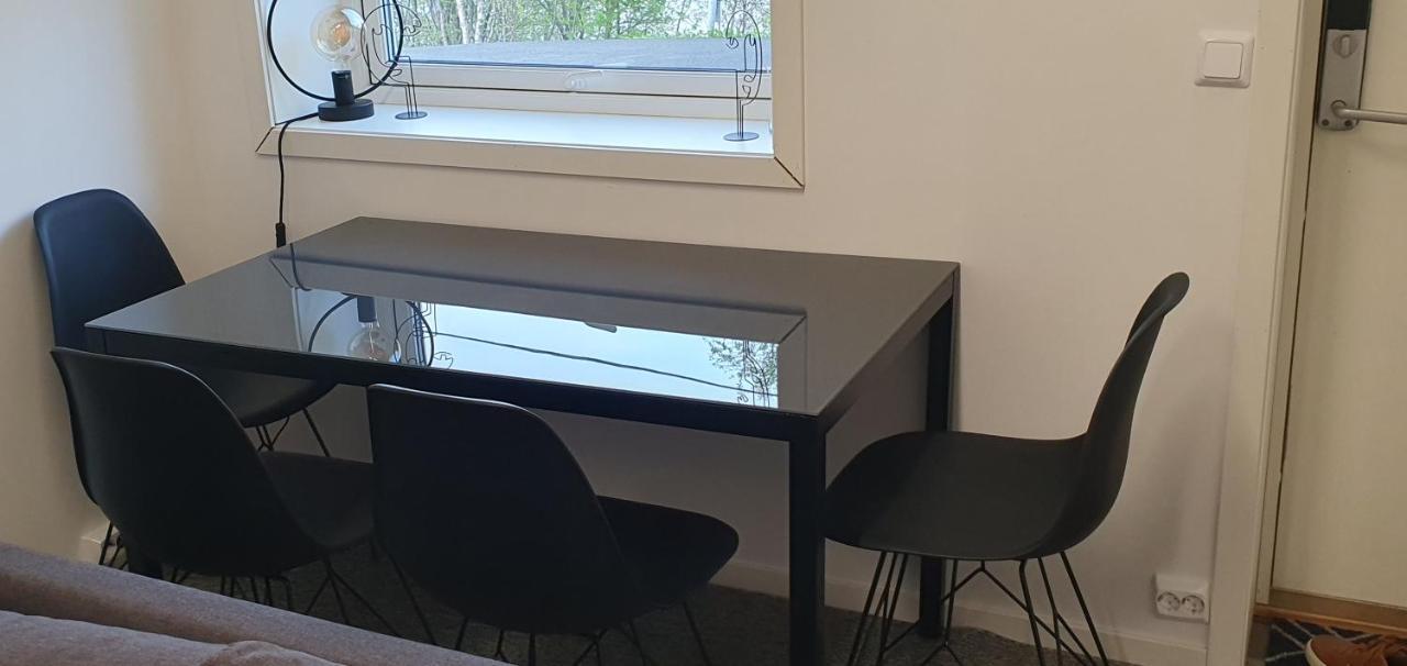 Tromsoapartment Silent Area With Nice View I Have Warm Caravan For Rent Same Place, 4 People Exterior photo
