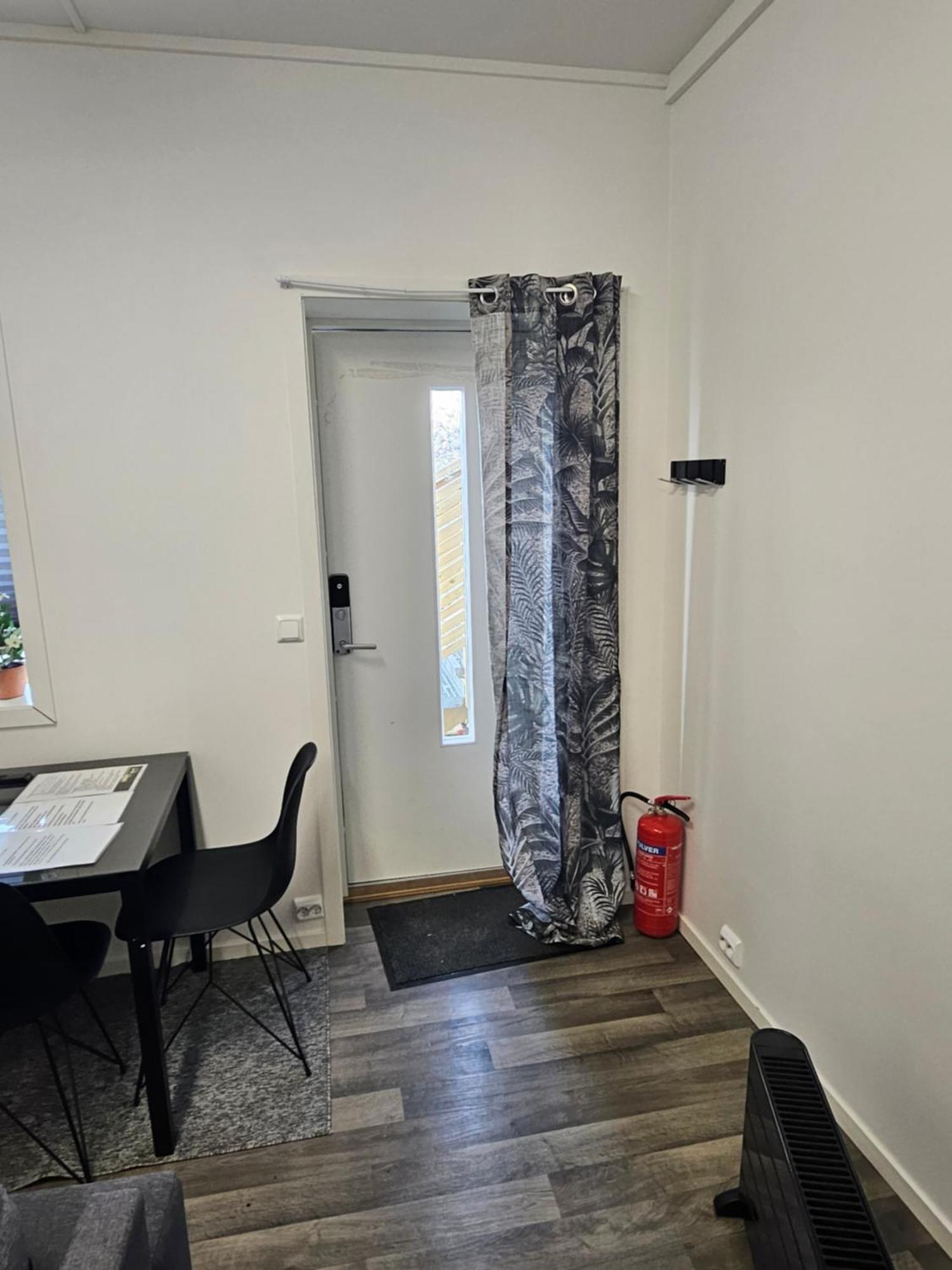 Tromsoapartment Silent Area With Nice View I Have Warm Caravan For Rent Same Place, 4 People Exterior photo